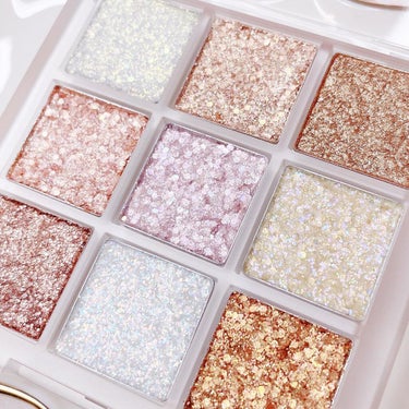 The Bella collection eyeshadow palette mini/CELEFIT/パウダーアイシャドウを使ったクチコミ（4枚目）