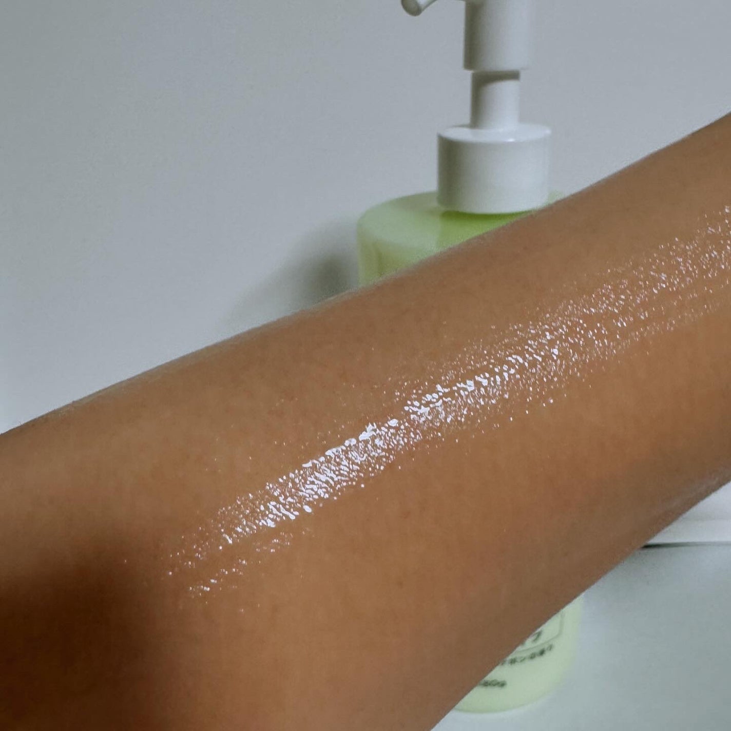 オーレヴェア トリプルトリートメントミルク(B)/OLEVEA/ボディミルクを使ったクチコミ(4枚目)