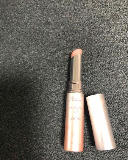 サクラヴェールリップ/パラドゥ/リップクリームを使ったクチコミ(2枚目)