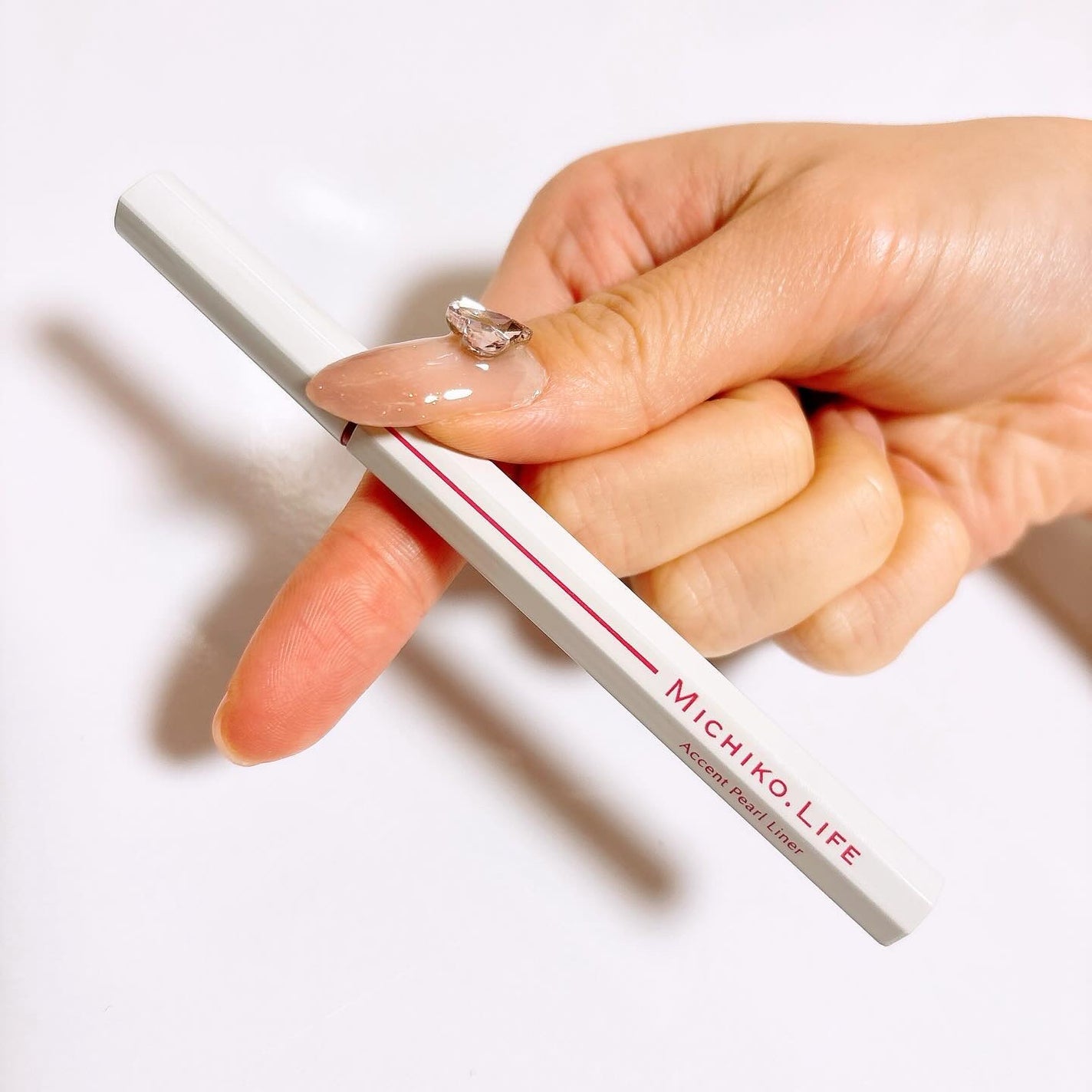 メイクコントロールライナー/MICHIKO.LIFE/リキッドアイライナーを使ったクチコミ(3枚目)
