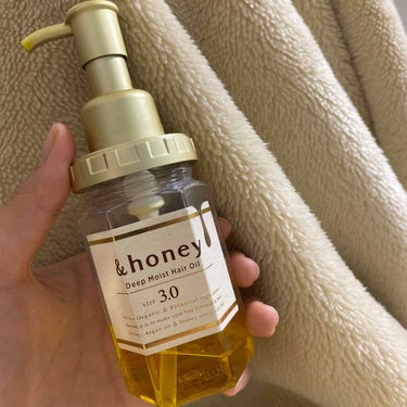 &honey deep moisture hair oil3.0



100%モロッカンオーガニックオイル使用
製品の90%異常が保湿、保護成分


◎重めのオイルです、香りはローズハニーでいい香りで