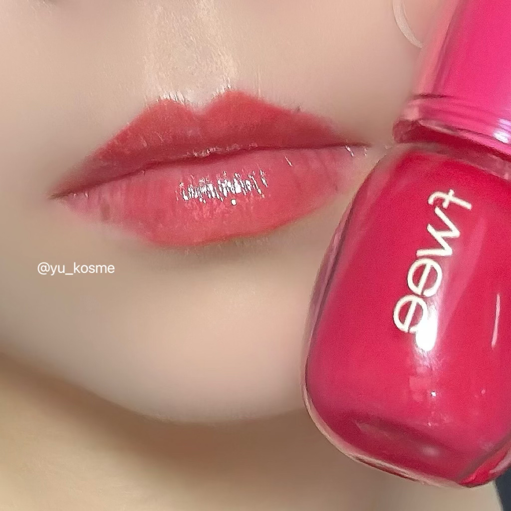 フィー 3Dボリューミンググロス A03 キャンディー 30%/fwee/リップグロスを使ったクチコミ（3枚目）