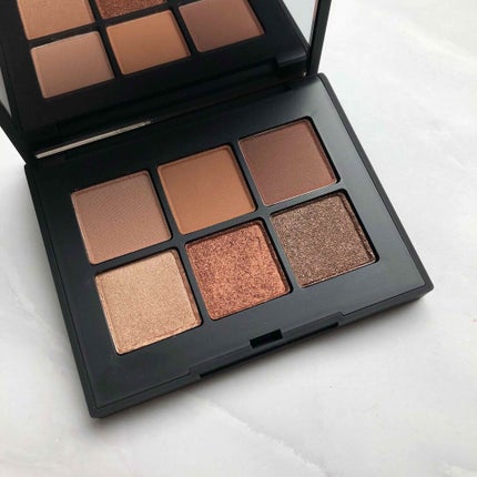ヴォワヤジュールアイシャドウパレット/NARS/アイシャドウパレットを使ったクチコミ(1枚目)