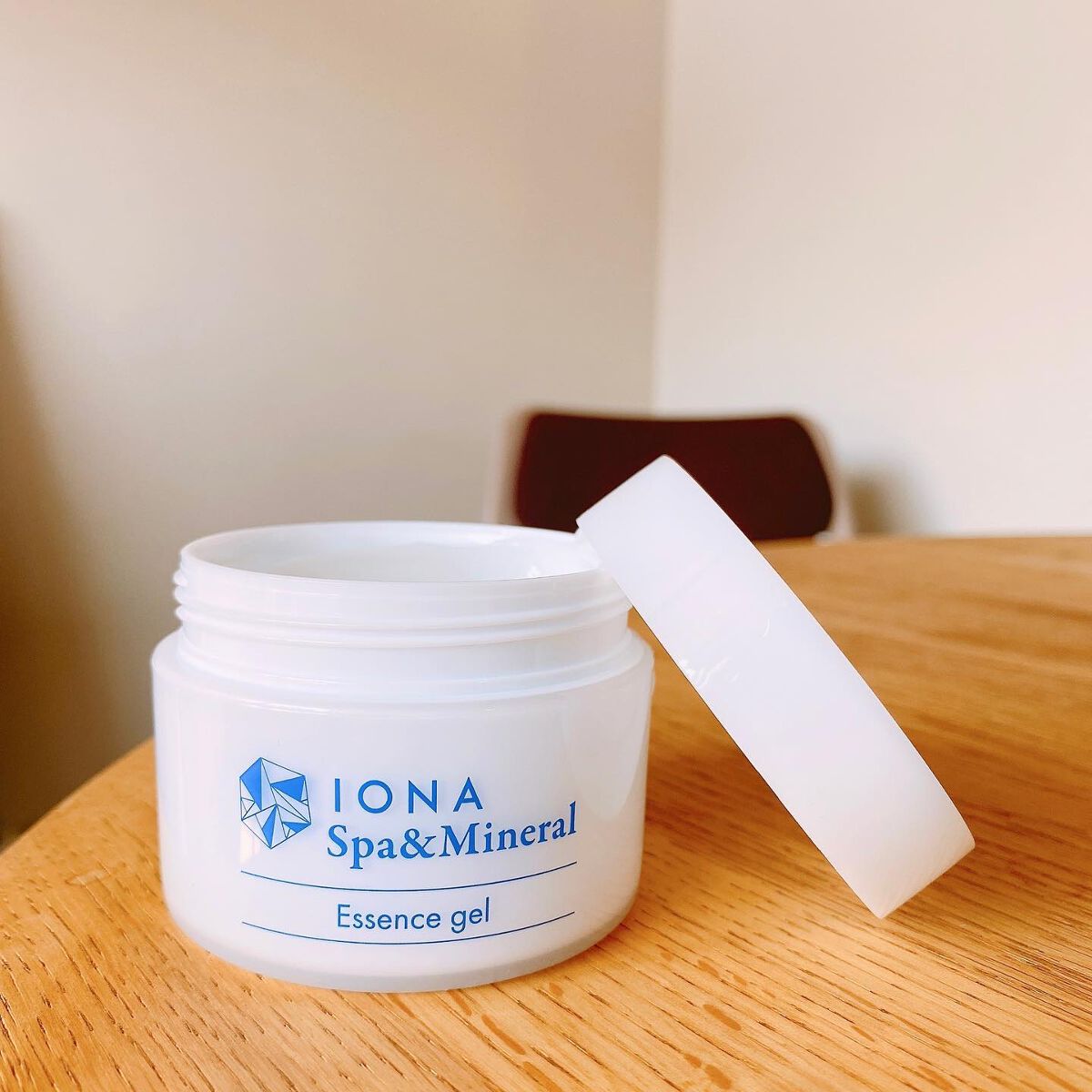 スパ&ミネラル エッセンス ジェル/IONA/フェイスクリームを使ったクチコミ(1枚目)
