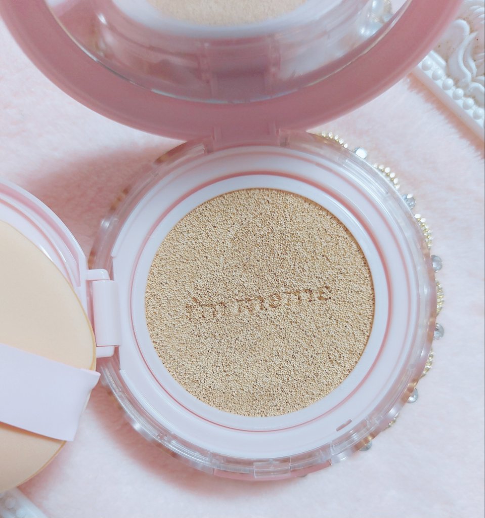 ワンダーベルベットラスティングクッション/i’m meme/クッションファンデーションを使ったクチコミ（3枚目）