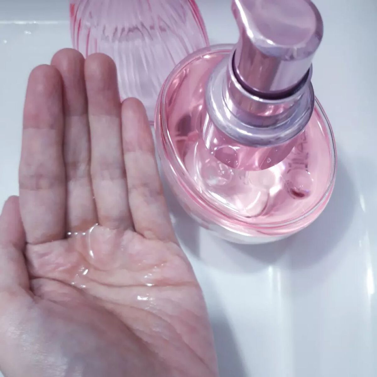 ピンクミー ウォーターコンク コントロール ヘアオイル/ululis/ヘアオイルを使ったクチコミ(2枚目)