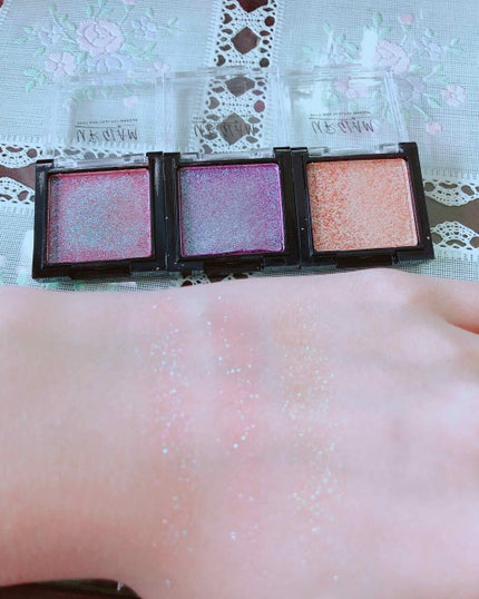 UR GLAM POWDER EYESHADOW/U R GLAM/単色アイシャドウを使ったクチコミ(3枚目)