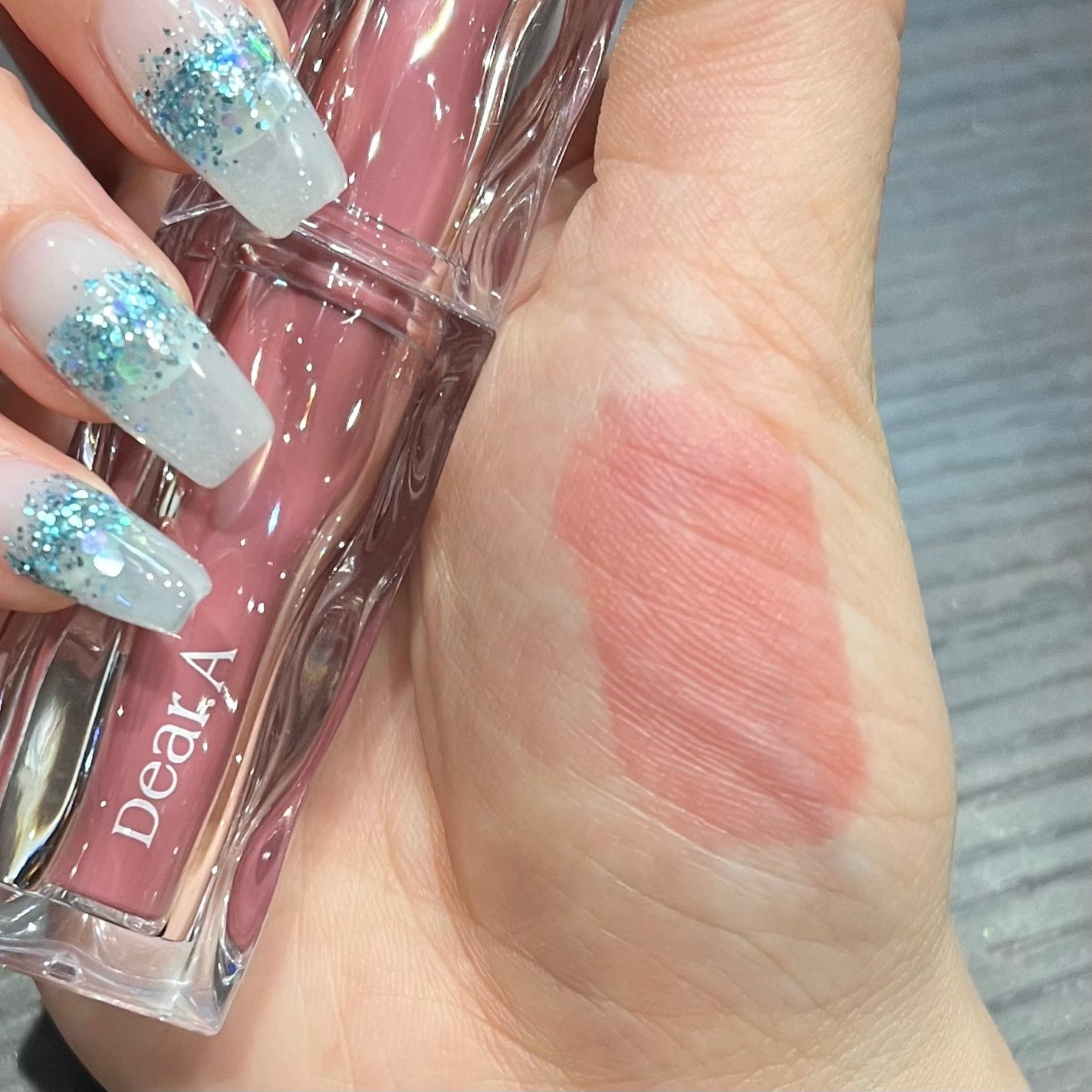 グリッターアイシャドウ/Dear.A/グリッターを使ったクチコミ(4枚目)