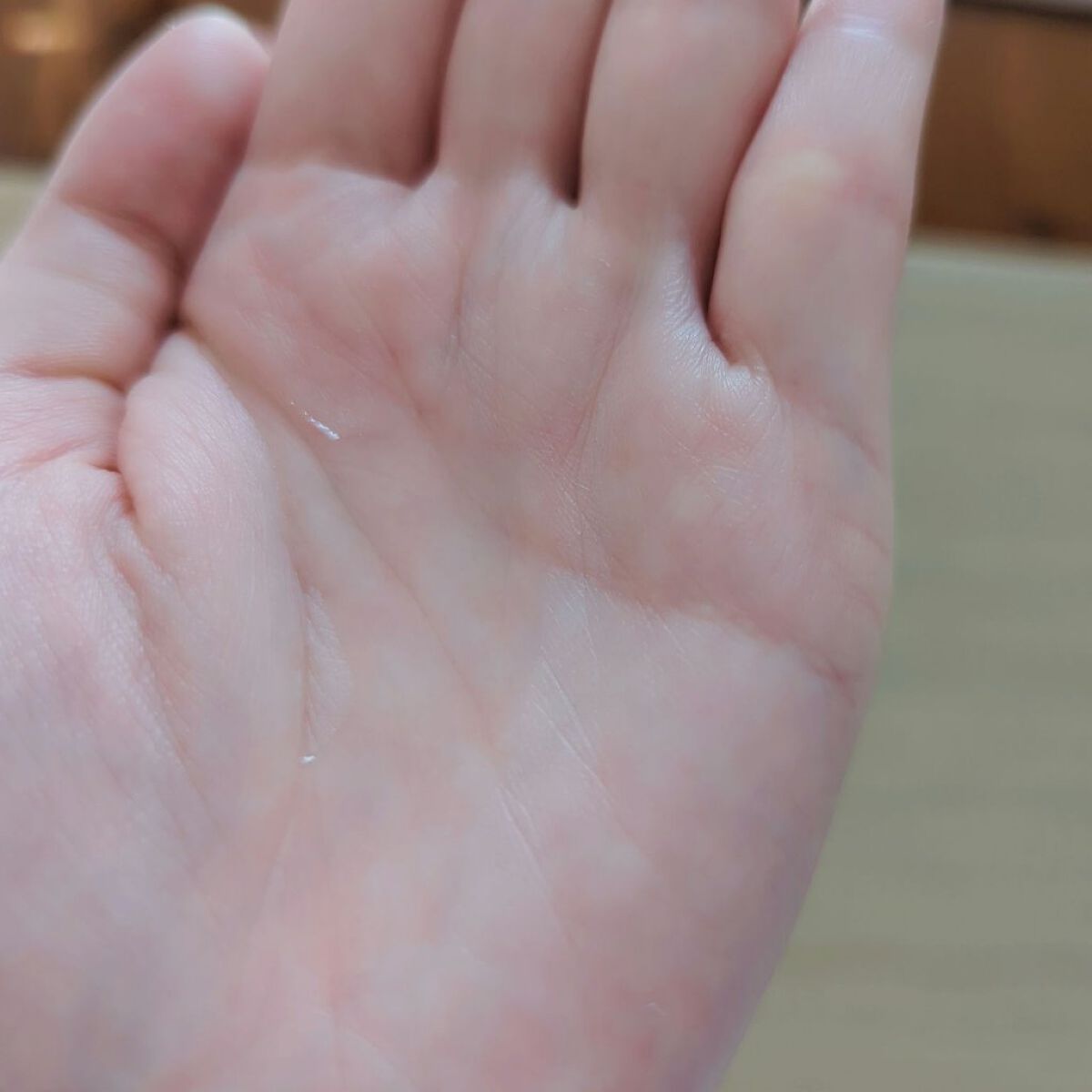 エッセンシャル プレミアム ウォータートリートメント EXスムース/エッセンシャル/アウトバストリートメントを使ったクチコミ（3枚目）