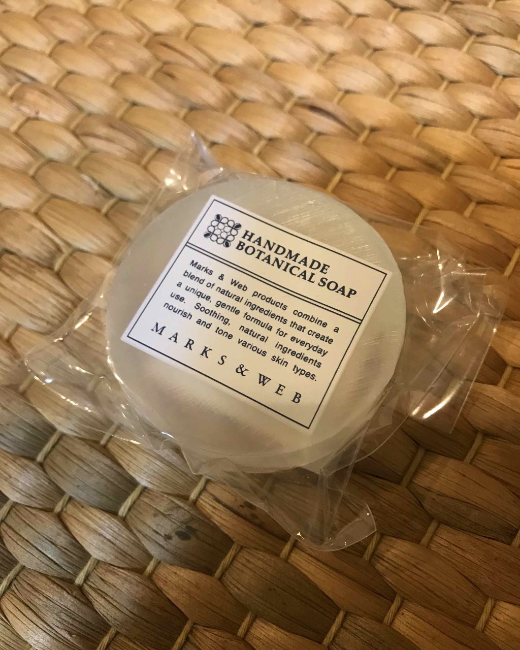 ハンドメイドボタニカルソープ ゼラニウム/イランイラン/MARKS&WEB/洗顔石鹸を使ったクチコミ（1枚目）