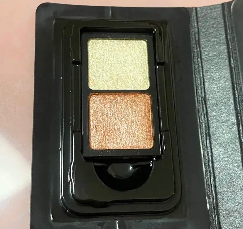 カネボウ アイカラーデュオ/KANEBO/アイシャドウパレットを使ったクチコミ(2枚目)