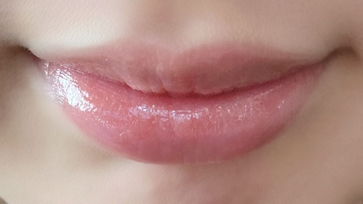 コンフォート リップオイル シマー/CLARINS/リップグロスを使ったクチコミ(4枚目)