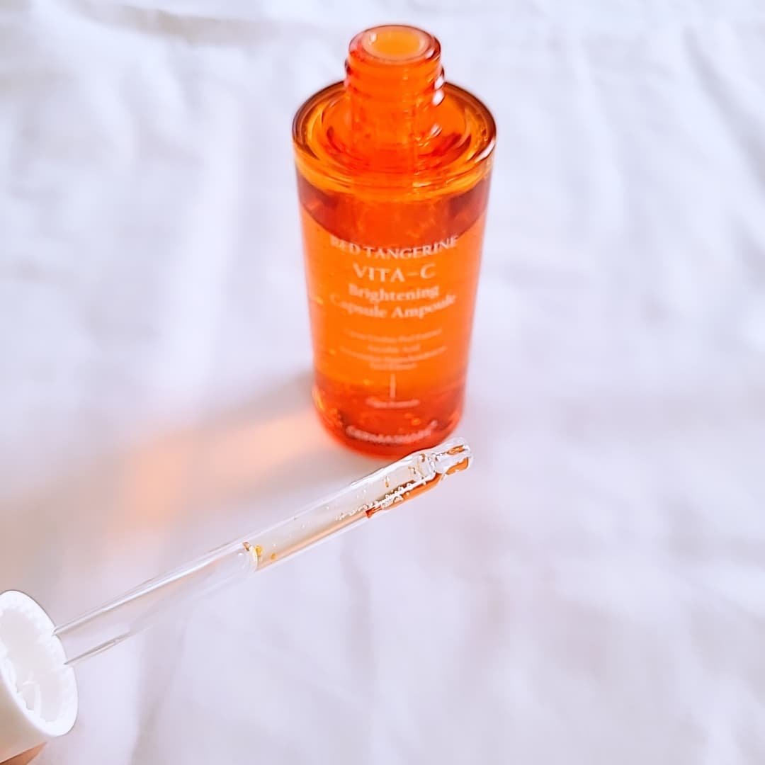 レッドタンジェリンVITA-Cカプセルセラム/DERMASHARE/美容液を使ったクチコミ（2枚目）