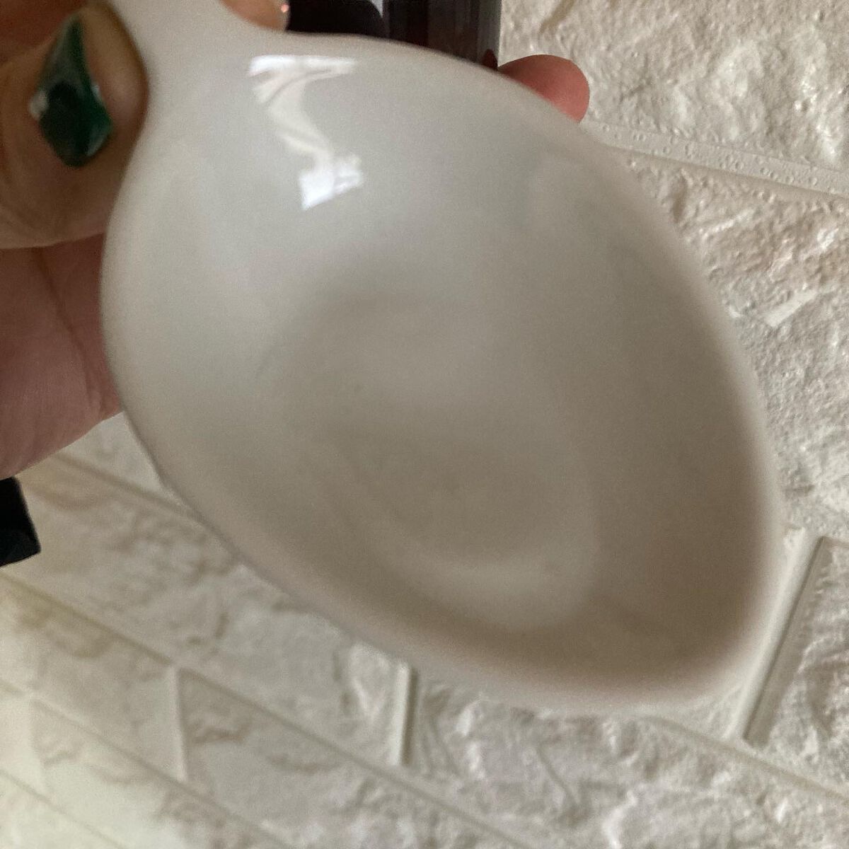 えこのわ本舗 ソルヴォリーのクチコミ「毎日使って癖毛改善。
『クセ毛用トリートメント　　　SOLVORY（ソルヴォリー）』

💇‍♀.....」（2枚目）