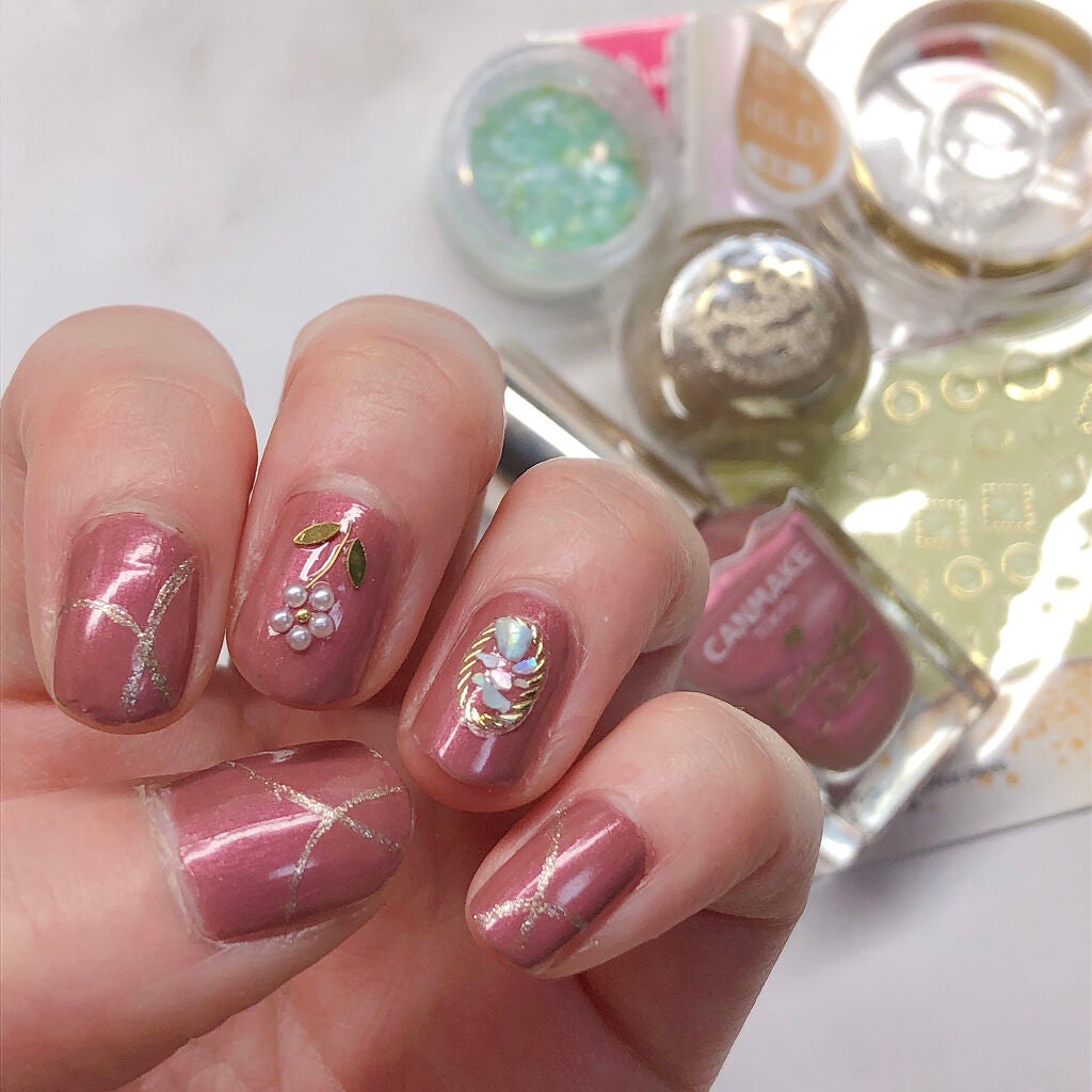 カラフルネイルズ/キャンメイク/マニキュアを使ったクチコミ(2枚目)