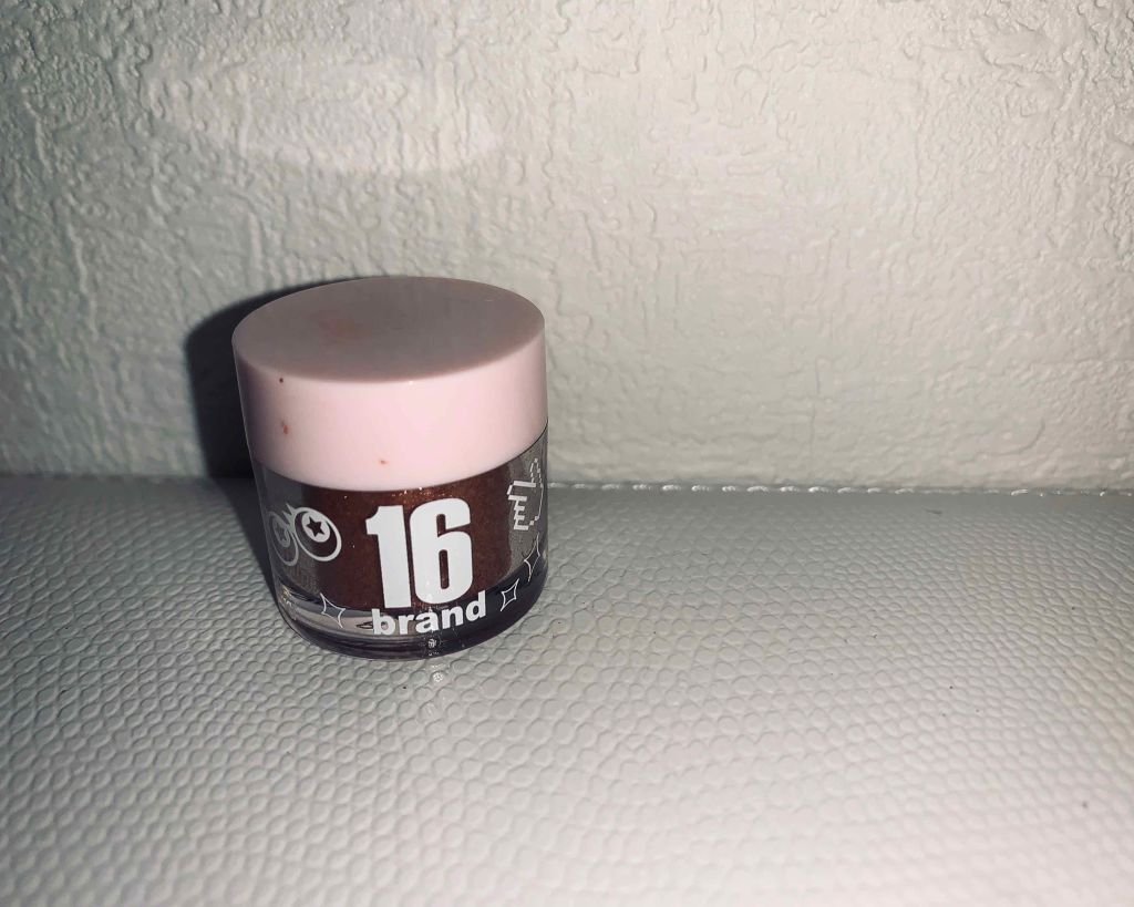 16CANDY ROCK PEAEL POWDER/16BRAND/単色アイシャドウを使ったクチコミ（1枚目）