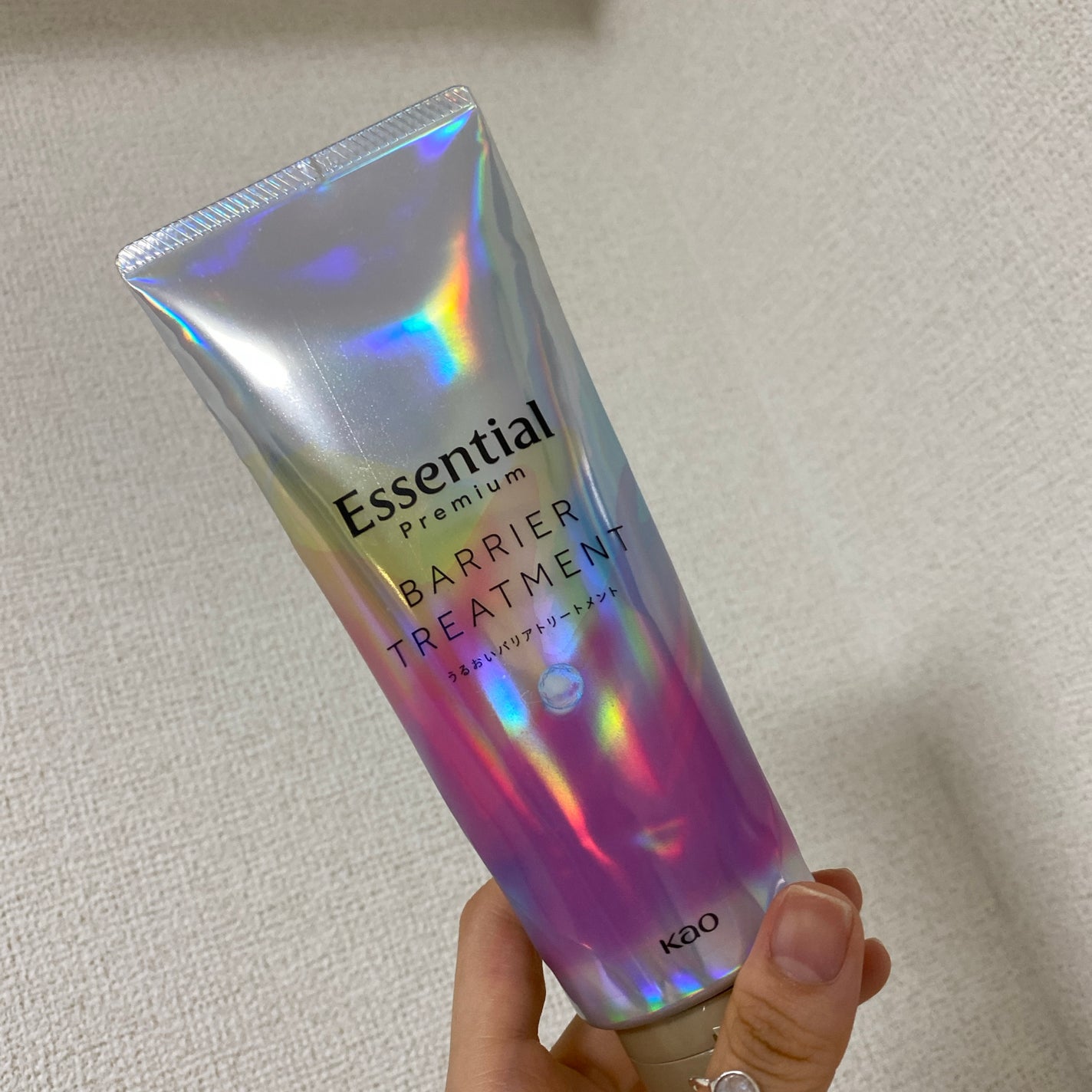 エッセンシャル プレミアム バリアトリートメント/エッセンシャル/洗い流すヘアトリートメントを使ったクチコミ(1枚目)