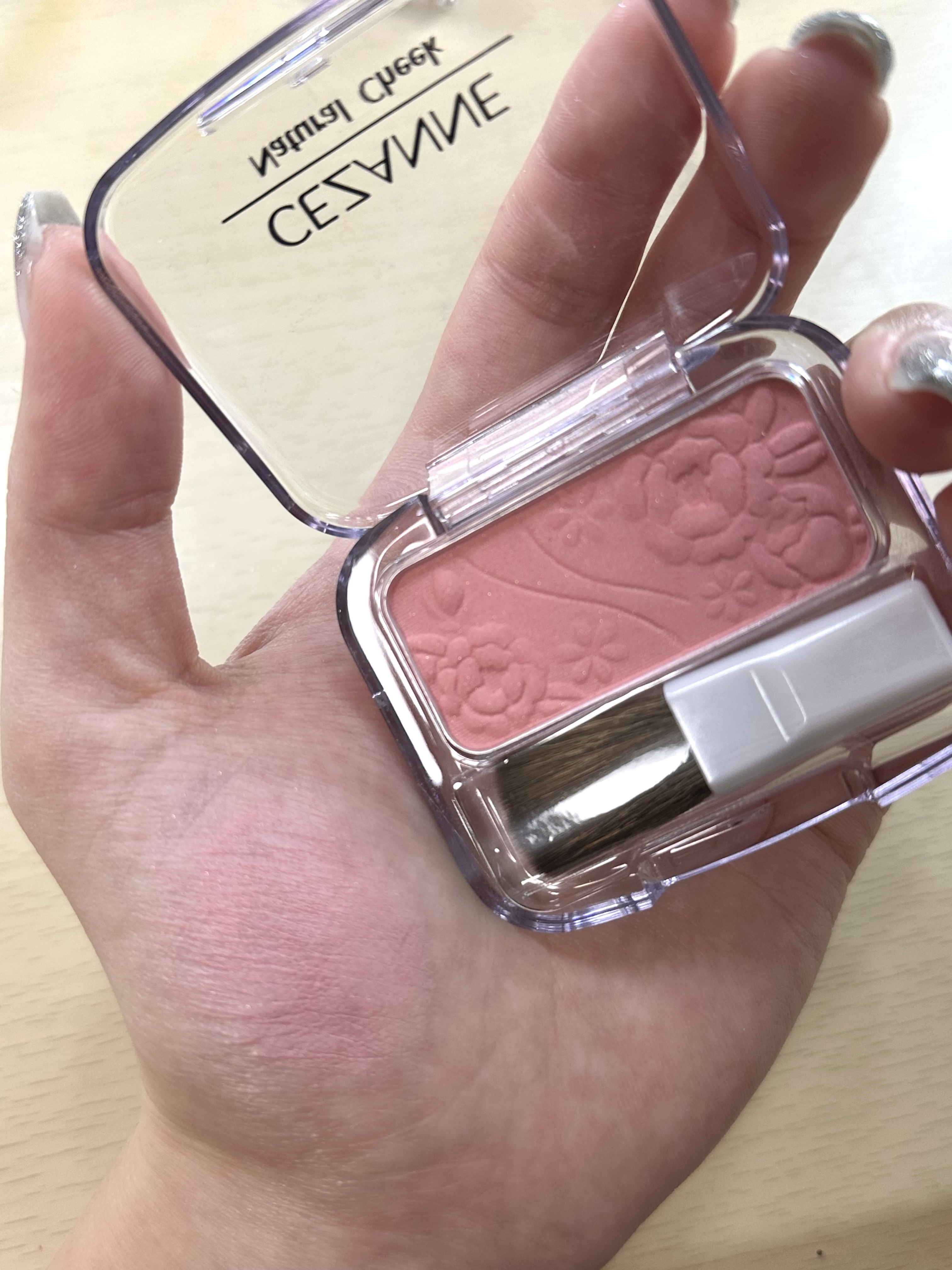 ナチュラル チークN/CEZANNE/パウダーチークを使ったクチコミ（1枚目）