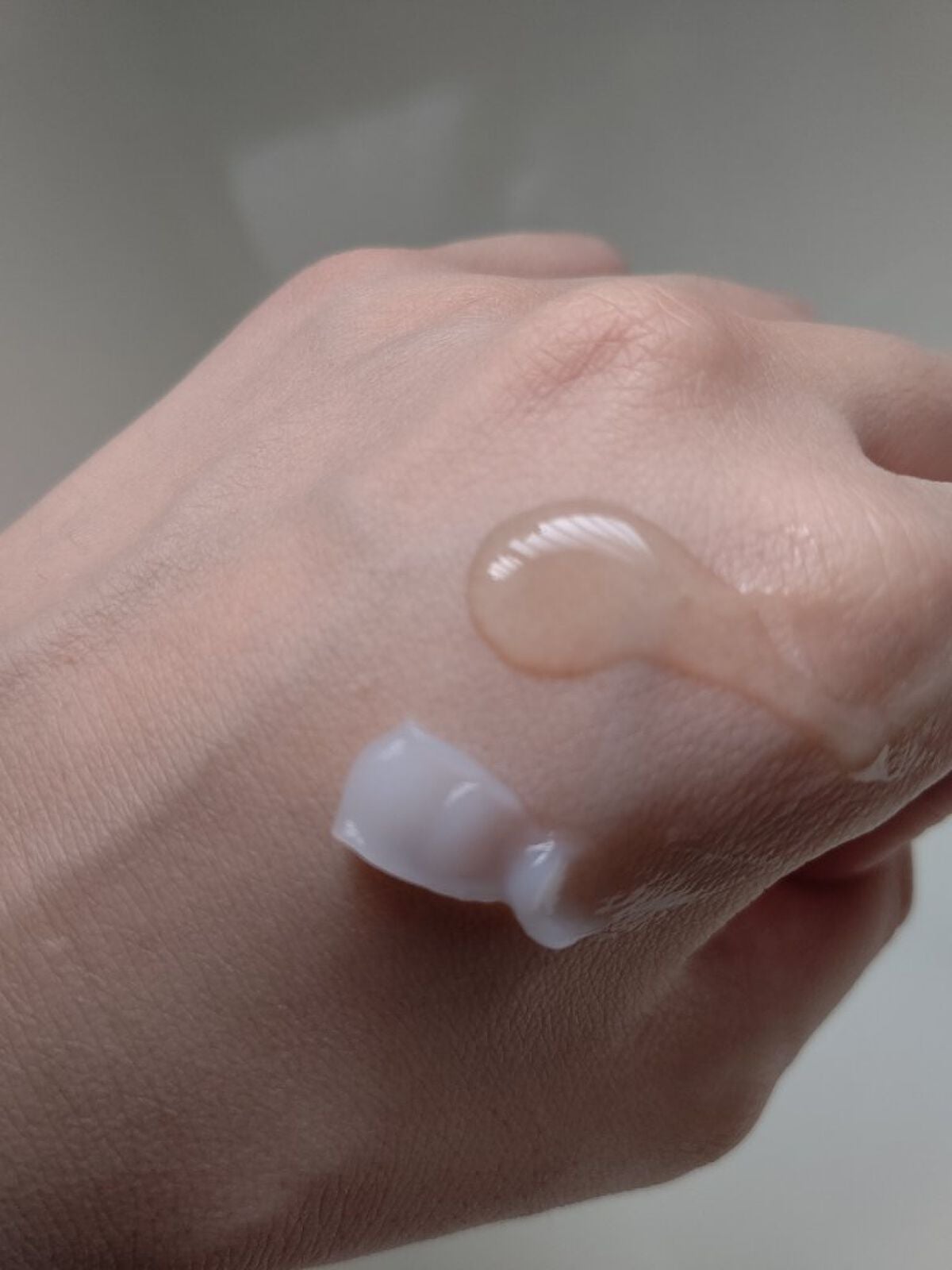 ã¶ãã¥ãŒã㣠髪ã®ãã¡çŸå®¹çŽ é«ªãå®ã ããªã¢ã·ã£ã³ããŒ/ã³ã³ãã£ã·ã§ããŒ/ãšãã»ã³ã·ã£ã«/ã·ã£ã³ããŒã»ã³ã³ãã£ã·ã§ããŒã䜿ã£ãã¯ãã³ãïŒ4æç®ïŒ