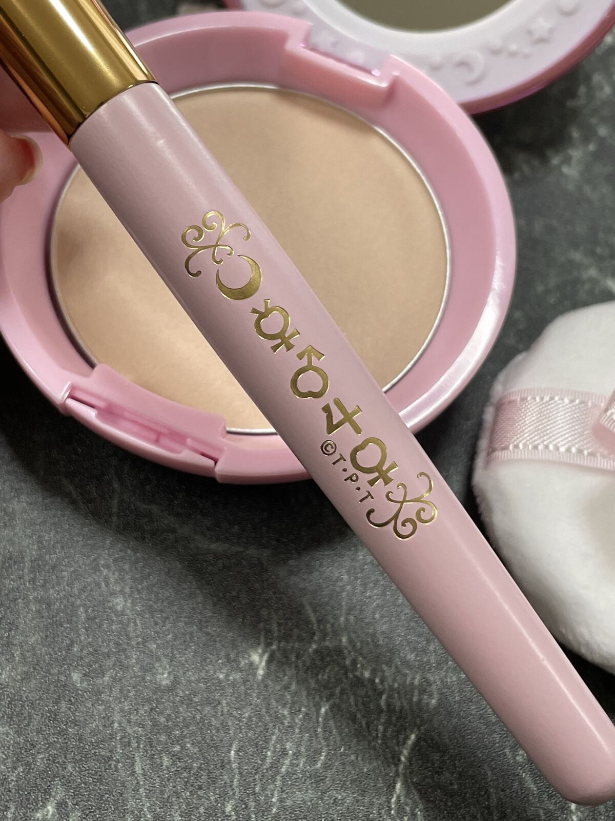 試してみた】パウダーコンパクト セーラームーンコスメの人気色