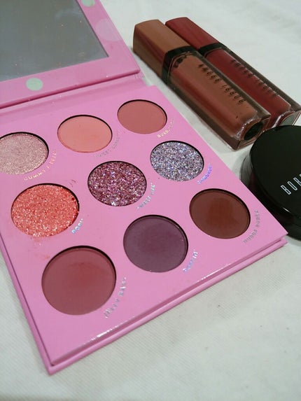 キャンディーボタン/ColourPop/アイシャドウパレットを使ったクチコミ(1枚目)