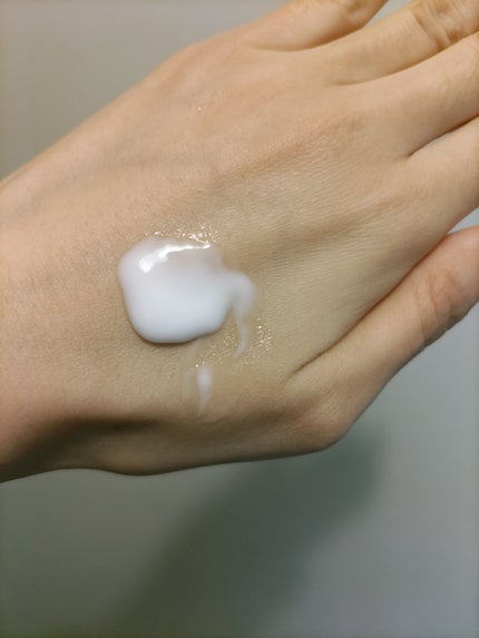 トリートメントミルク(ブライトニング)とてもしっとり/アクアレーベル/乳液を使ったクチコミ(3枚目)