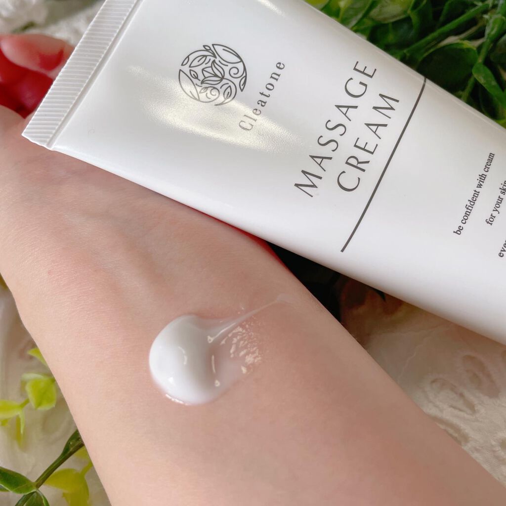 マッサージクリーム /クレアトーン/バストケア・ヒップケアを使ったクチコミ（2枚目）