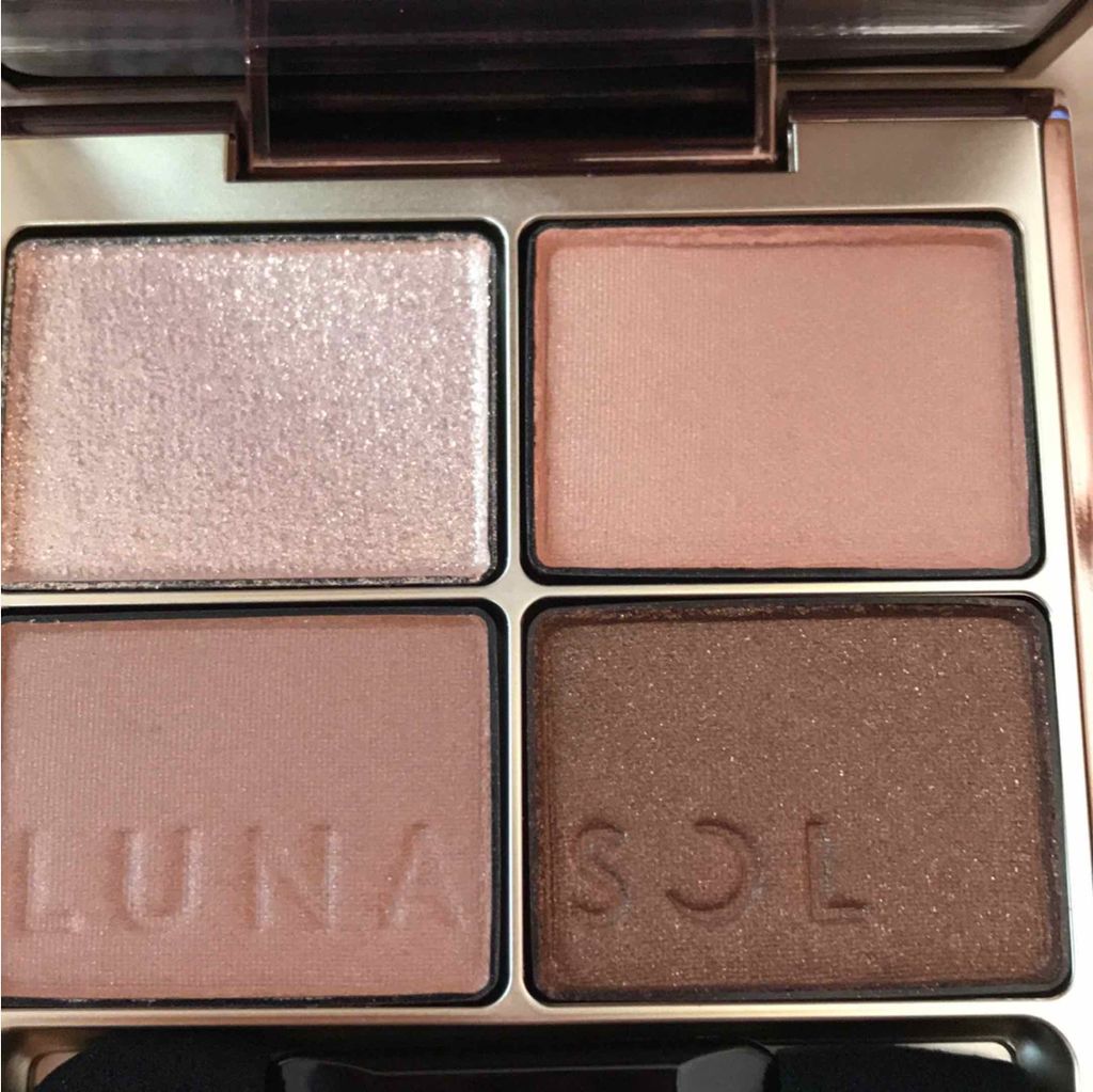 スキンモデリングアイズ/LUNASOL/アイシャドウパレットを使ったクチコミ（2枚目）