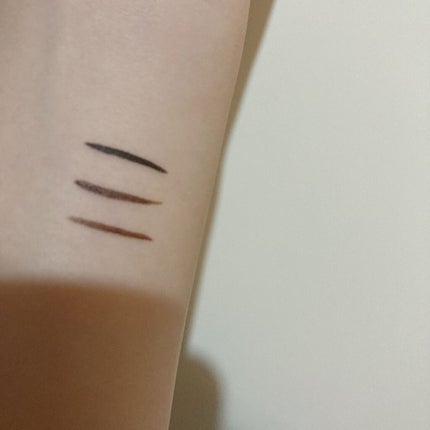 「密着アイライナー」ショート筆リキッド/デジャヴュ/リキッドアイライナーを使ったクチコミ(2枚目)