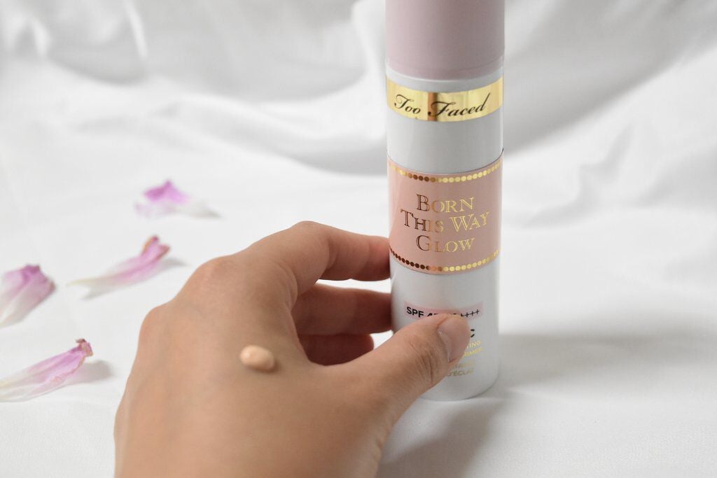 ボーン ディス ウェイ グロウ モイスチュアライジング メイクアップ プライマー/Too Faced/化粧下地を使ったクチコミ(2枚目)