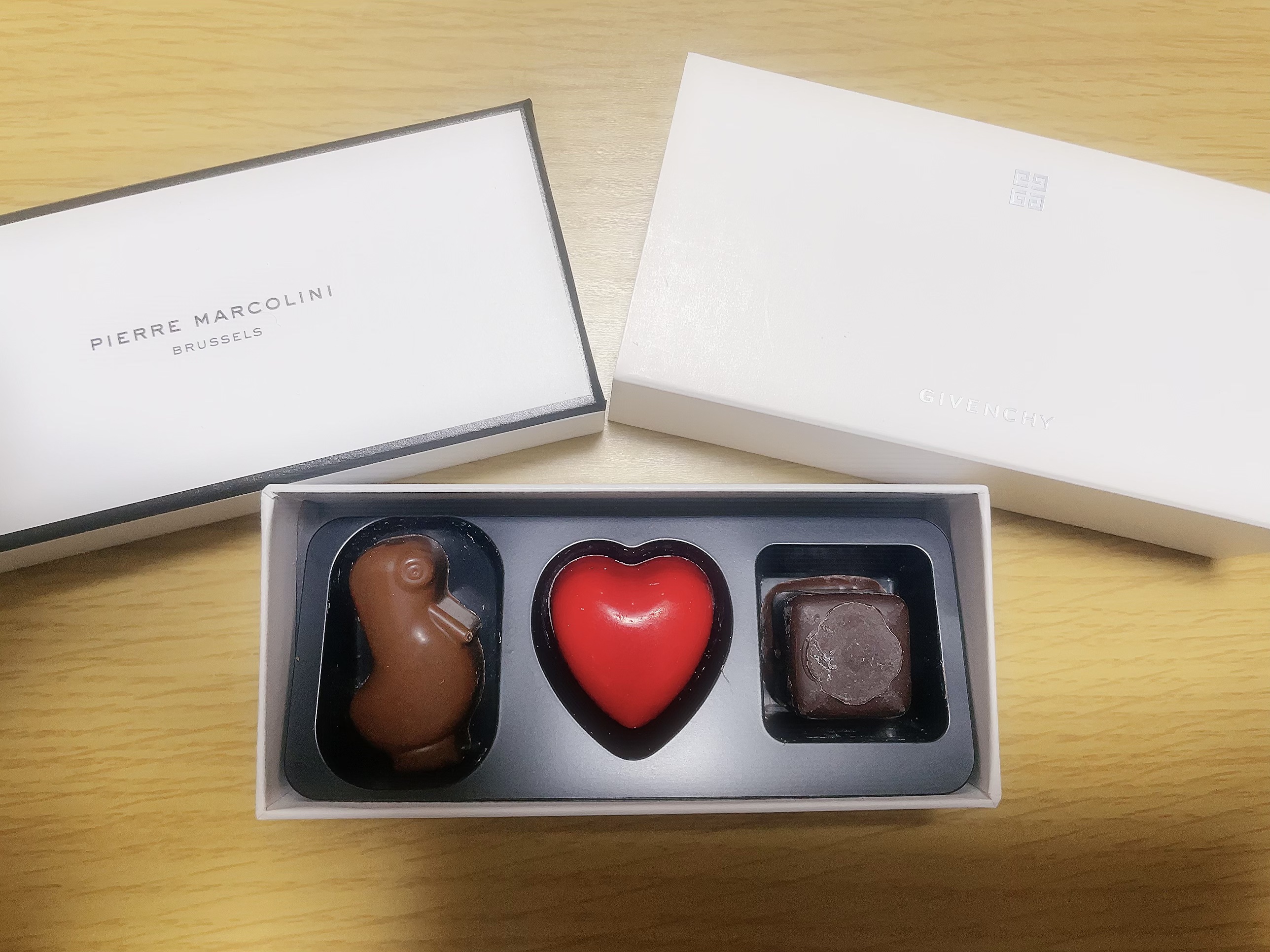 インビジブル エッセンス ルースパウダー トランスルーセント /ADDICTION/ルースパウダーを使ったクチコミ（3枚目）