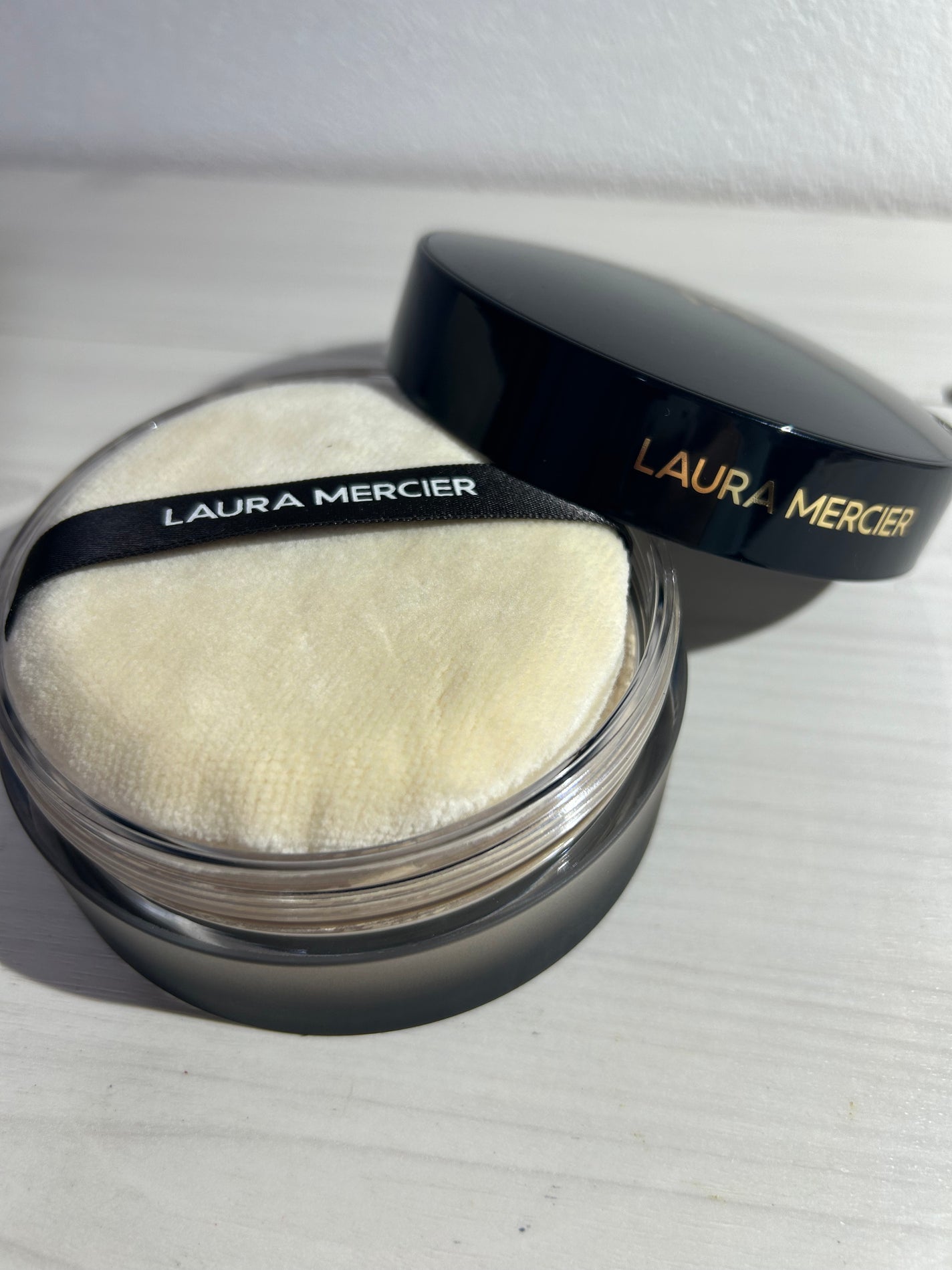 ルースセッティングパウダー トランスルーセント/ローラ メルシエ/ルースパウダーを使ったクチコミ(1枚目)