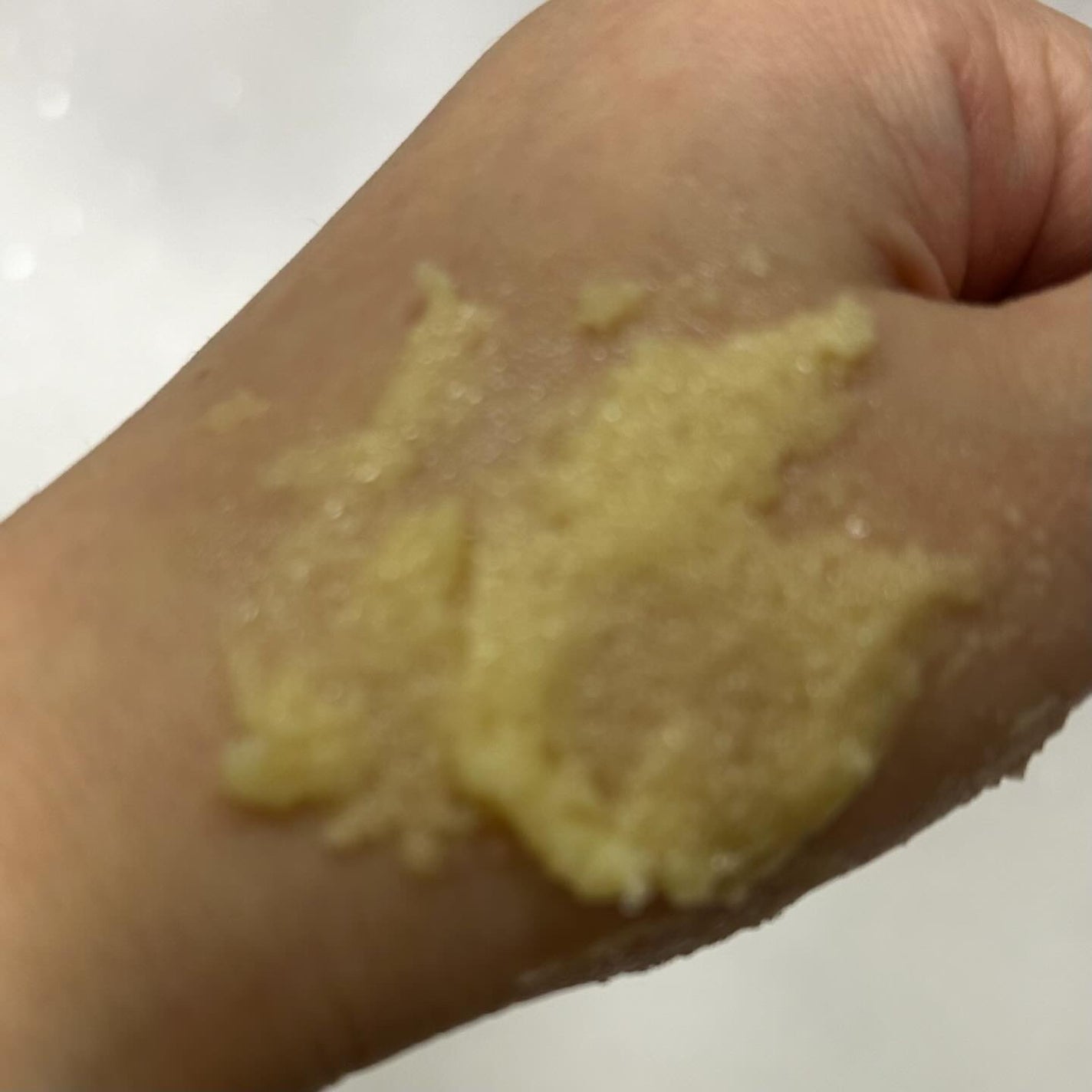 Q+Me スウィートボムタラソスクラブレモンティーの香り/AGARISM/バスト・ヒップケアを使ったクチコミ(4枚目)