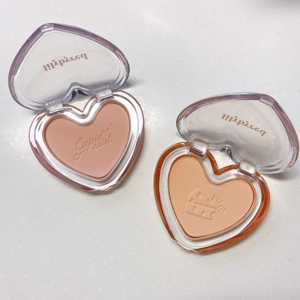 Luv Beam Blur Cheek 02 Blurry Peach(ブラーリーピーチ)/lilybyred/パウダーチークを使ったクチコミ(3枚目)