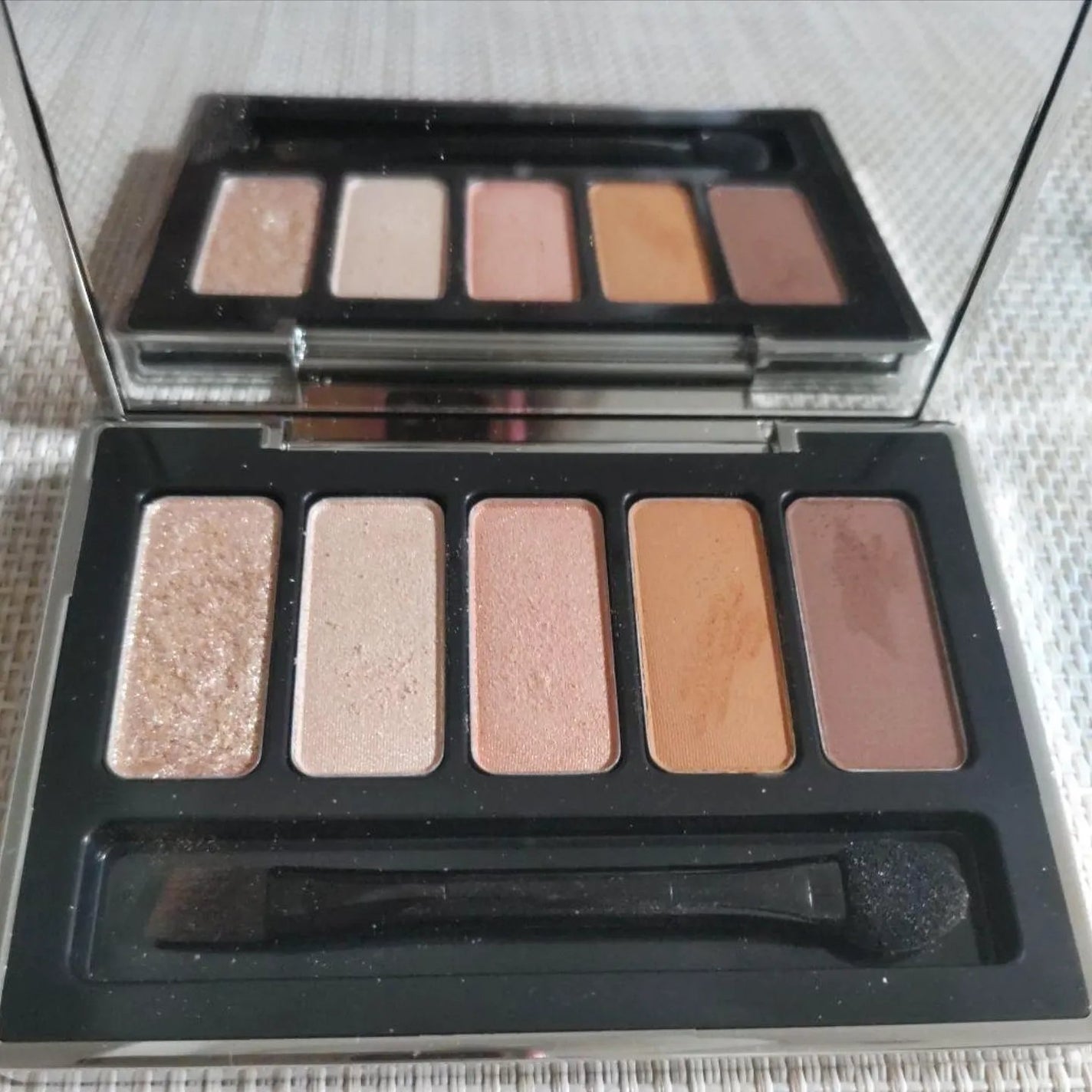 ジュエルアイカラーコレクション/Armuje/アイシャドウパレットを使ったクチコミ(1枚目)