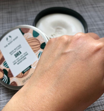 ボディバター シア/THE BODY SHOP/ボディクリームを使ったクチコミ(7枚目)