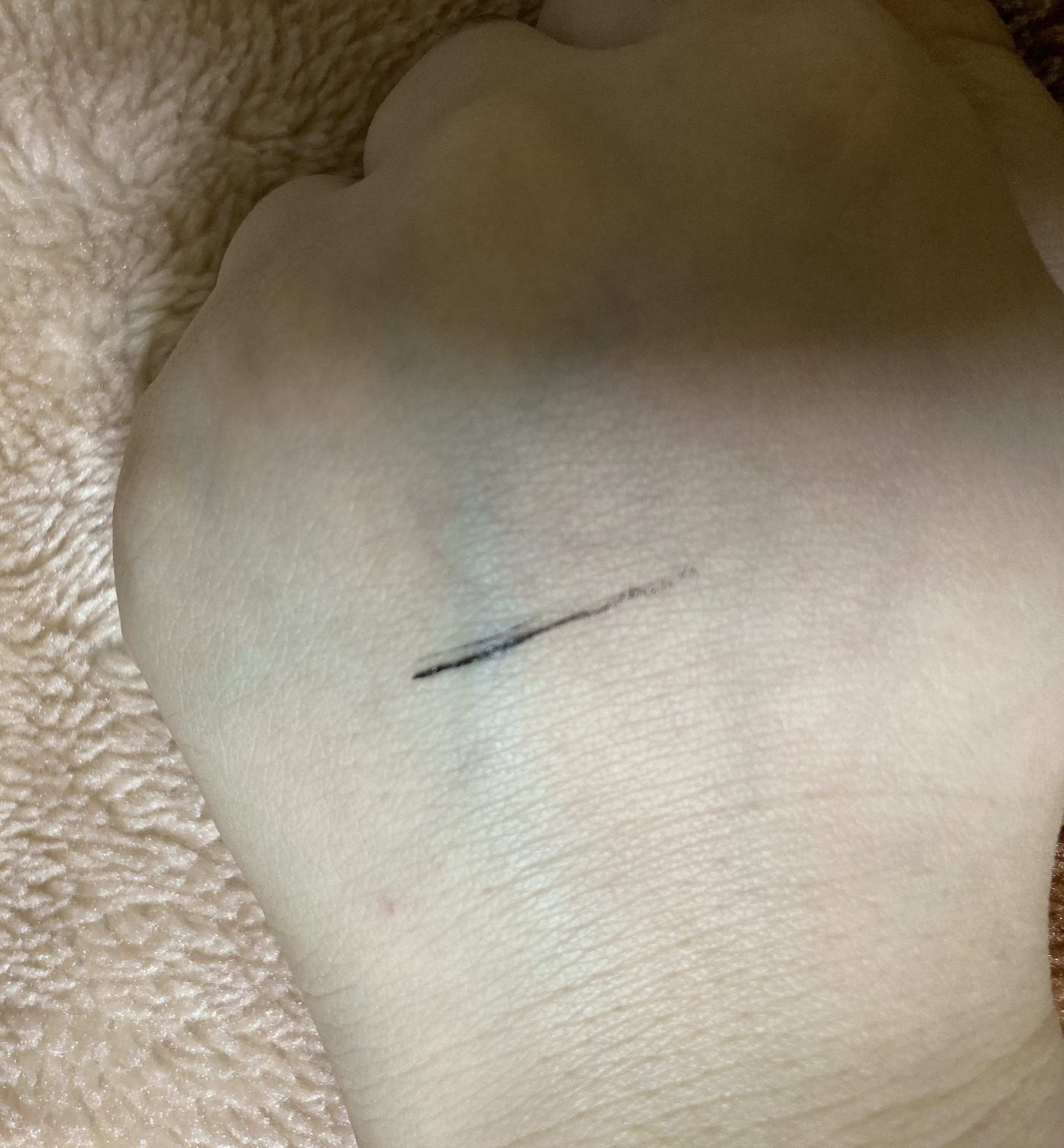 シルキーリキッドアイライナーWP BK 漆黒ブラック/D-UP/リキッドアイライナーを使ったクチコミ（2枚目）