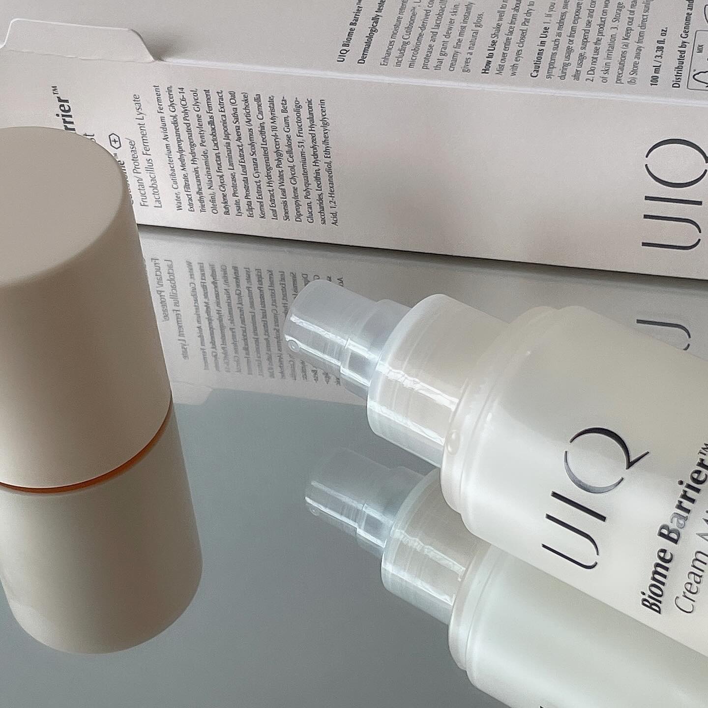 #PR @uiq_jp 🤍

マイクロバイオームクリームミスト
100ml 2400円（税込）

しっとりしたクリーム層とさっぱりしたウォーター層の二層がよく混ざるように軽く振り、顔から20-30センチほど離して均等に振りかけます。あとは