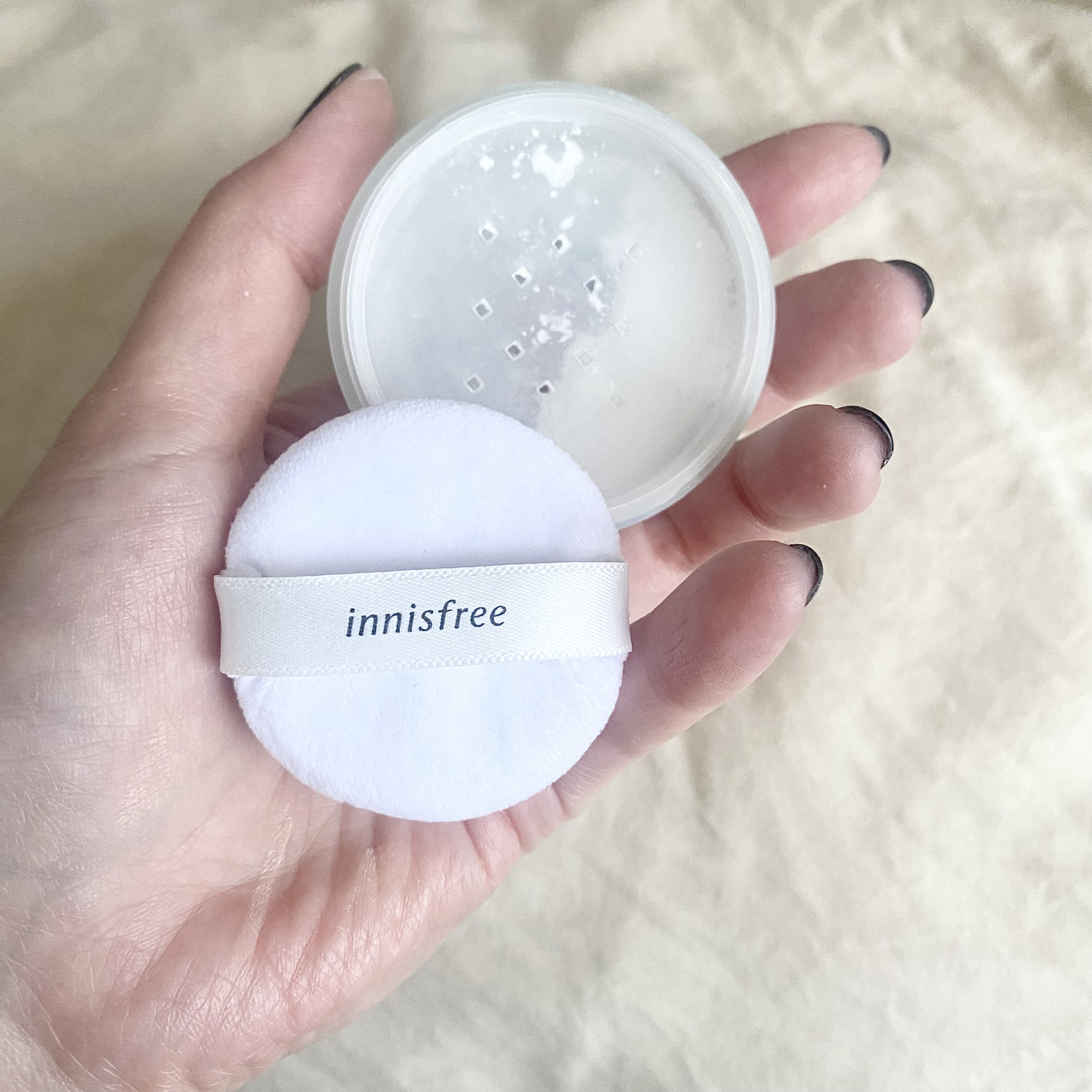 ノーセバム　ミネラルパウダー　N/innisfree/ルースパウダーを使ったクチコミ（2枚目）