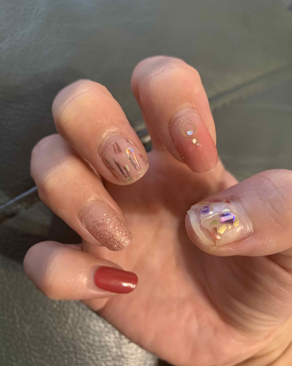 ダッシングディバグロスジェルネイルストリップ/DASHINGDIVA MAGICPRESS/ネイルシールを使ったクチコミ(4枚目)