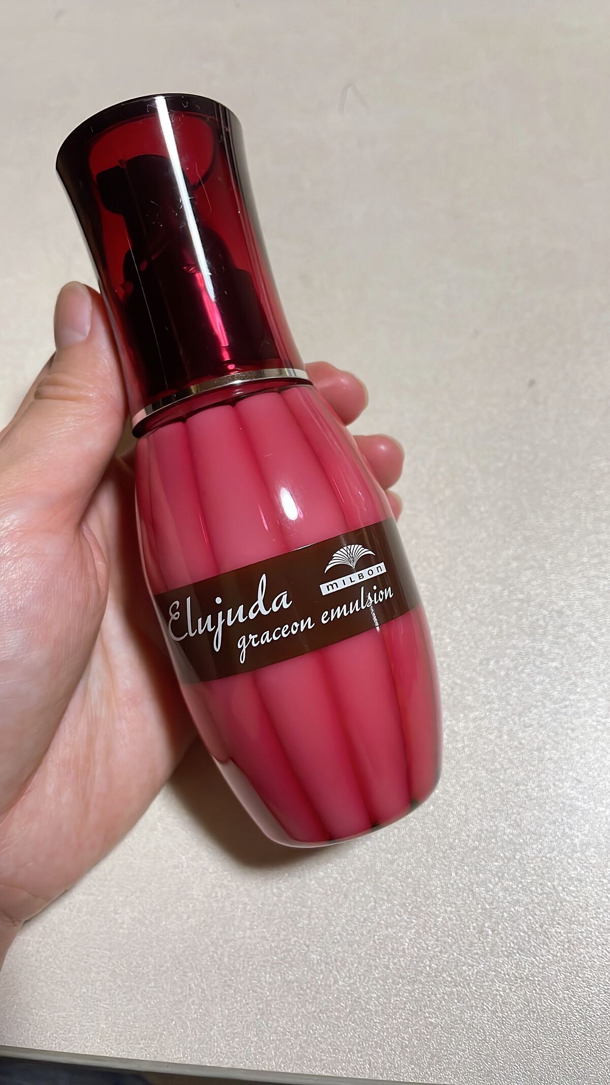 グロスオイルエッセンス/ロンドGINZAwithミラボーテ/ヘアオイルを使ったクチコミ（2枚目）