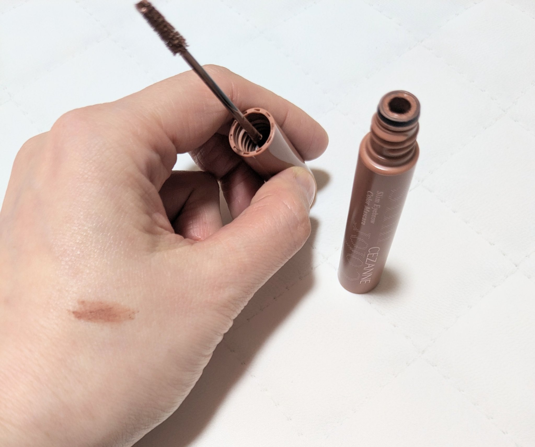 極細アイブロウマスカラ C1 ピンクブラウン/CEZANNE/眉マスカラを使ったクチコミ（3枚目）
