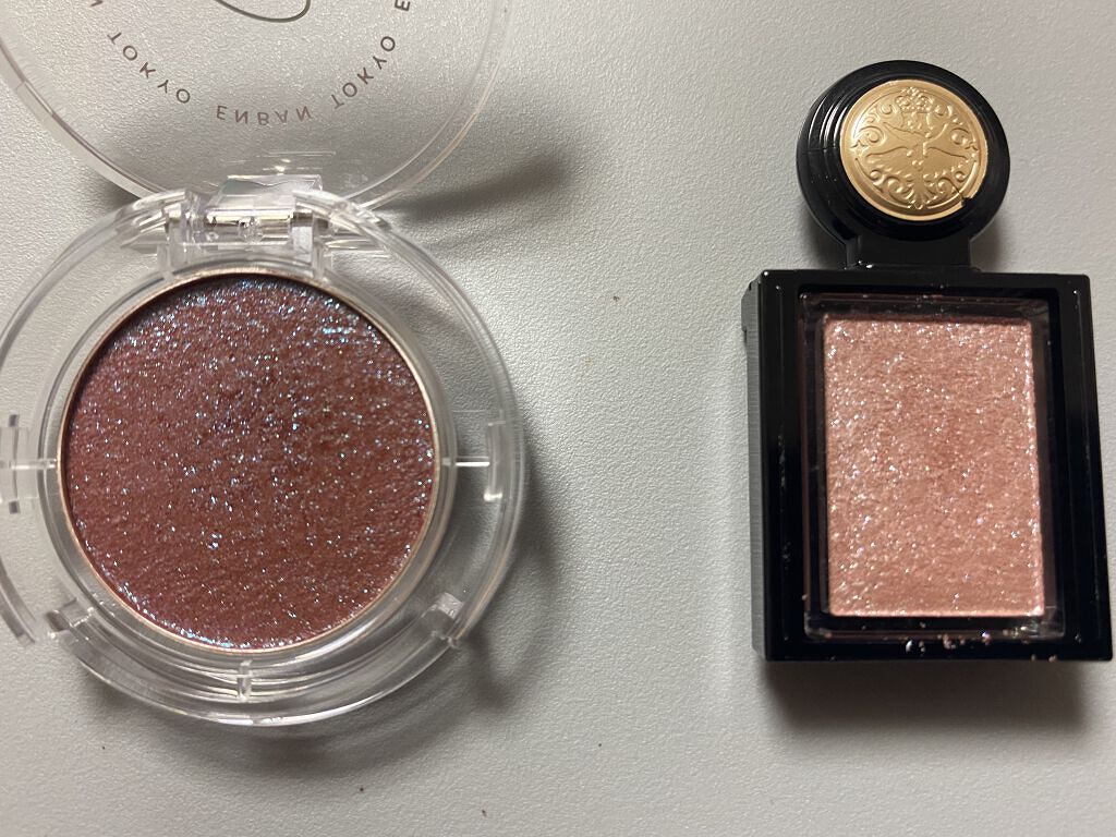 マルチグリッターカラー/ENBAN TOKYO/単色アイシャドウを使ったクチコミ（2枚目）