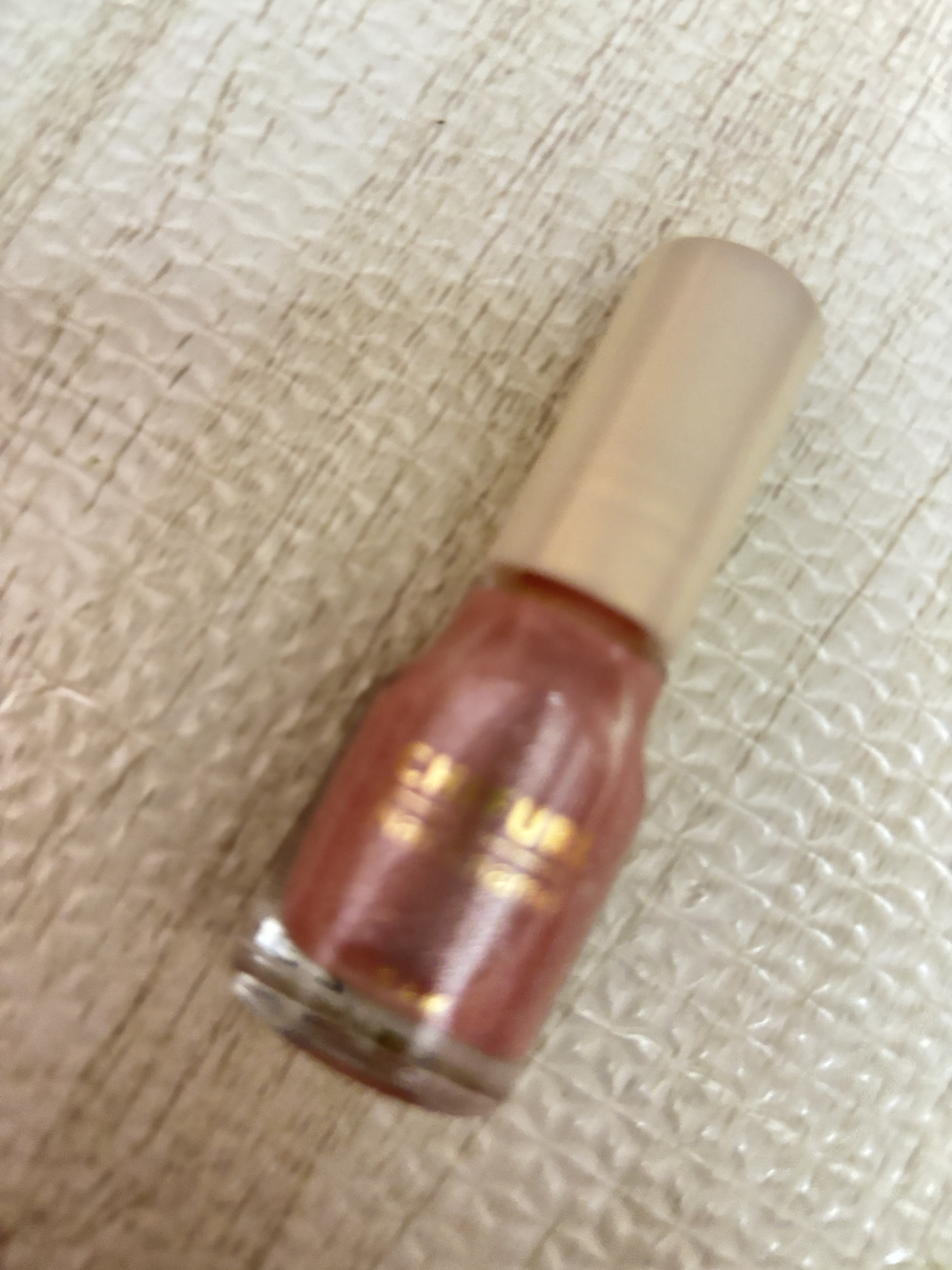 ネイル エナメル 103 ピンク系パール/ちふれ/マニキュアを使ったクチコミ（1枚目）