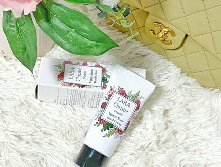 ハンドクリーム ヴィーナスローザ/LARA Christie/ハンドクリームを使ったクチコミ(2枚目)