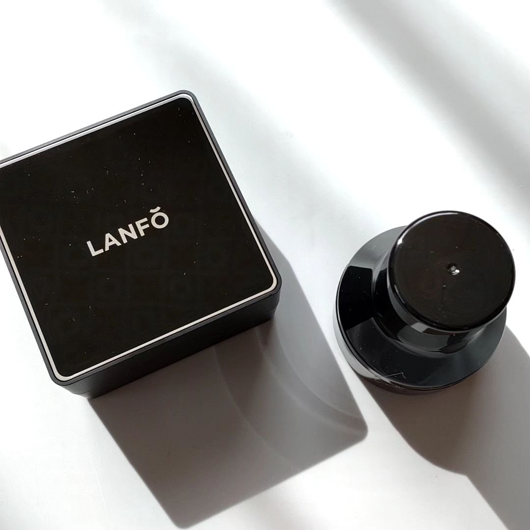 パールクリスタルファンデーション 03 ナチュラルベージュ