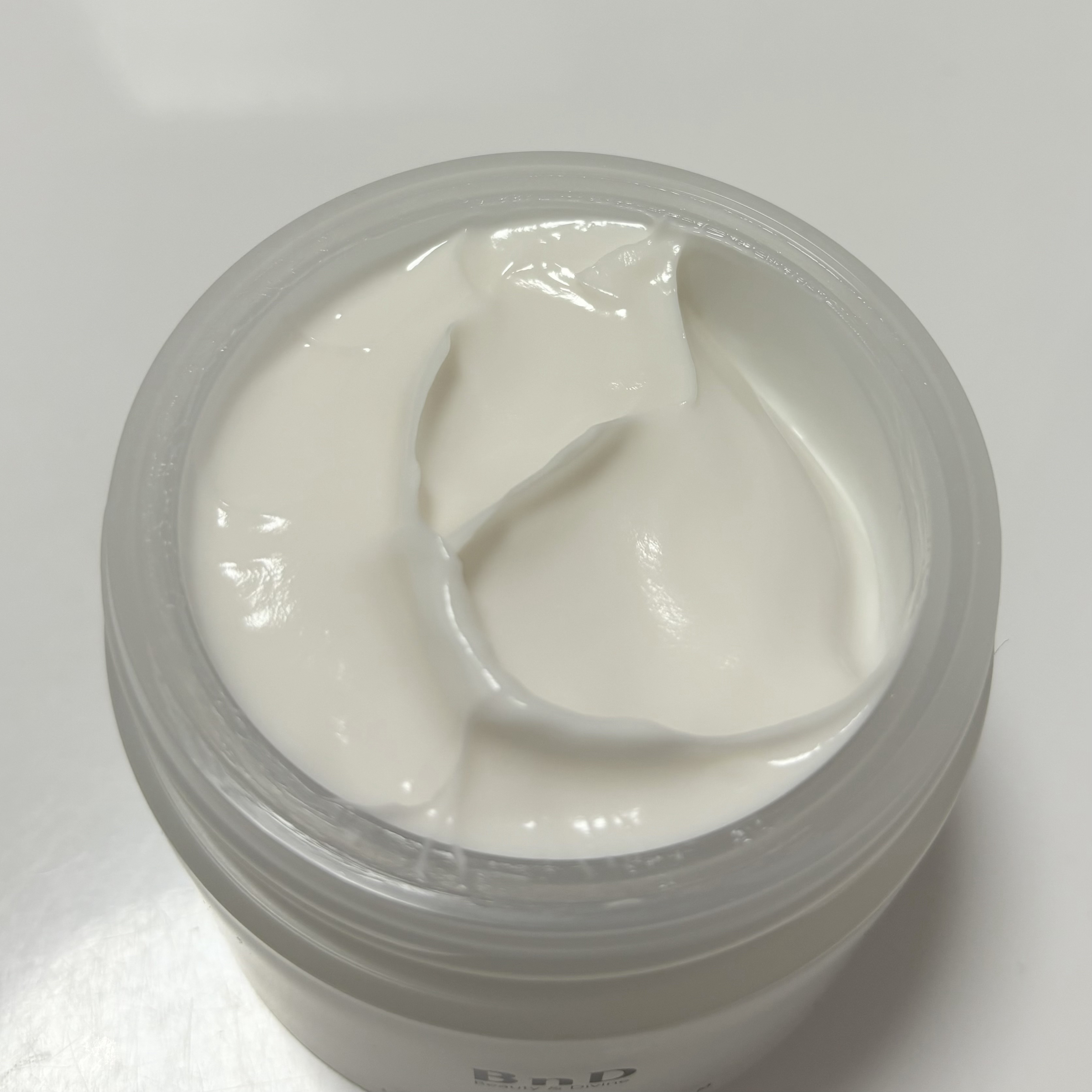 BnDアンダーアームクリーム(ボディクリーム)/BnD/デリケートゾーンケアを使ったクチコミ（2枚目）