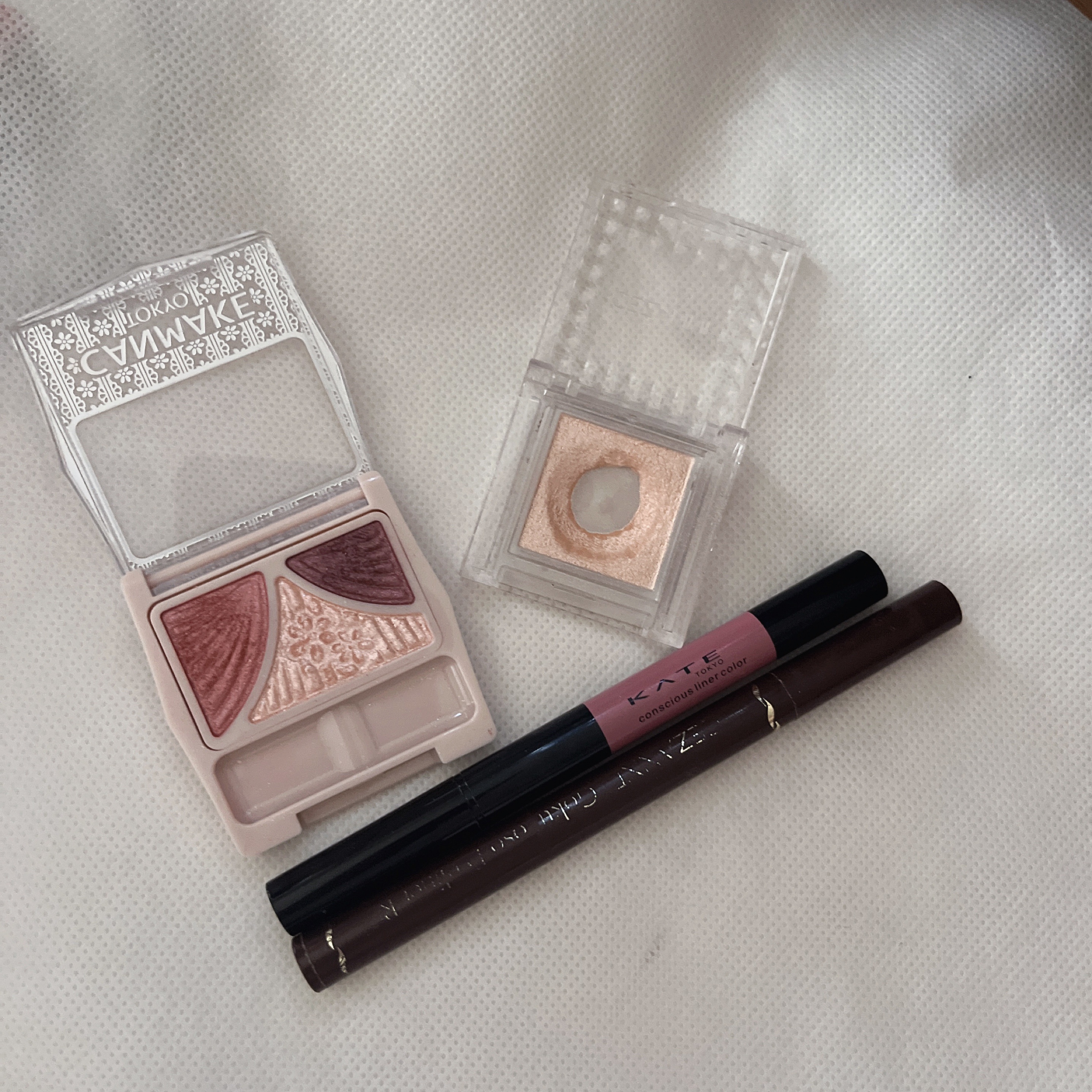 コンシャスライナーカラー/KATE/リキッドアイライナーを使ったクチコミ（2枚目）