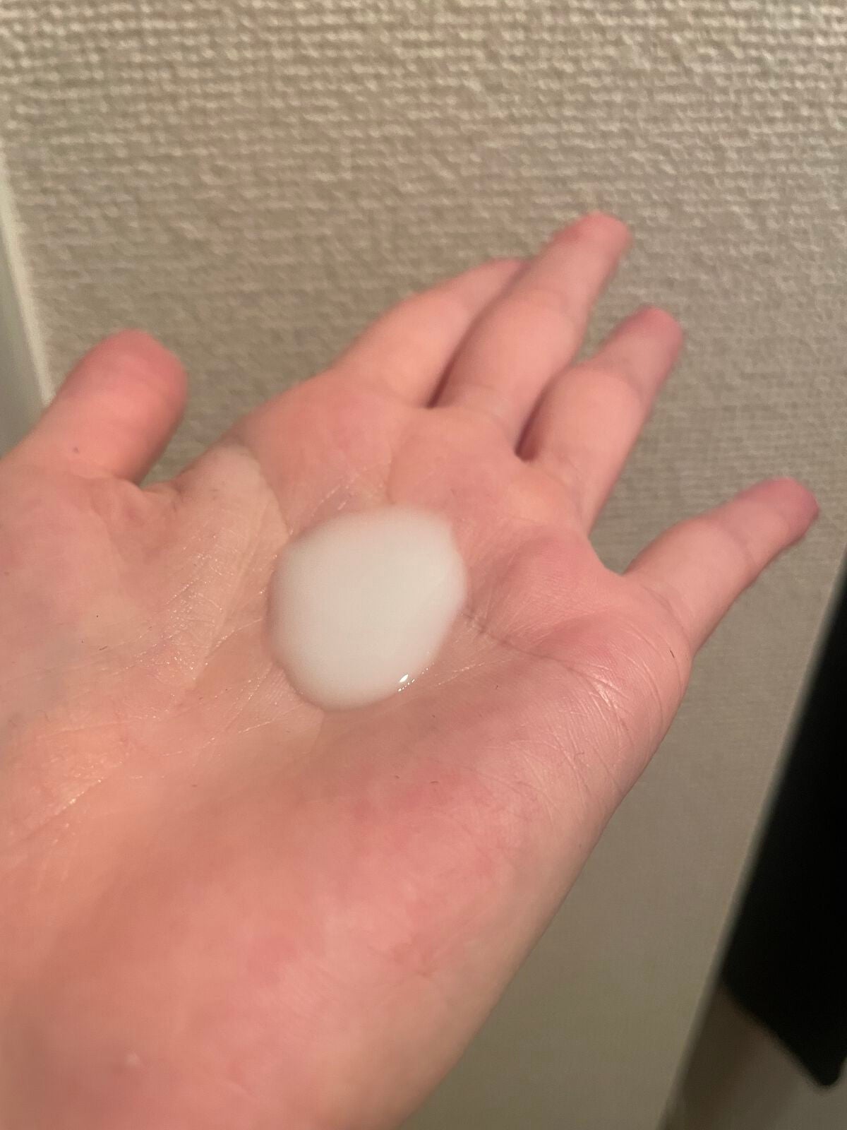 プレミアムボディミルク ホワイトニング【医薬部外品】 /ニベア/ボディミルクを使ったクチコミ(2枚目)