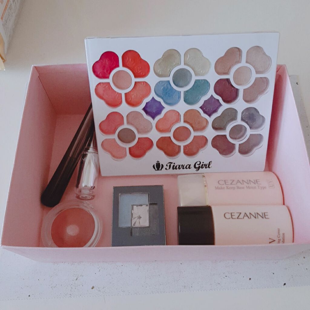 リフレクトミラーアイズ/KATE/アイシャドウパレットを使ったクチコミ（3枚目）